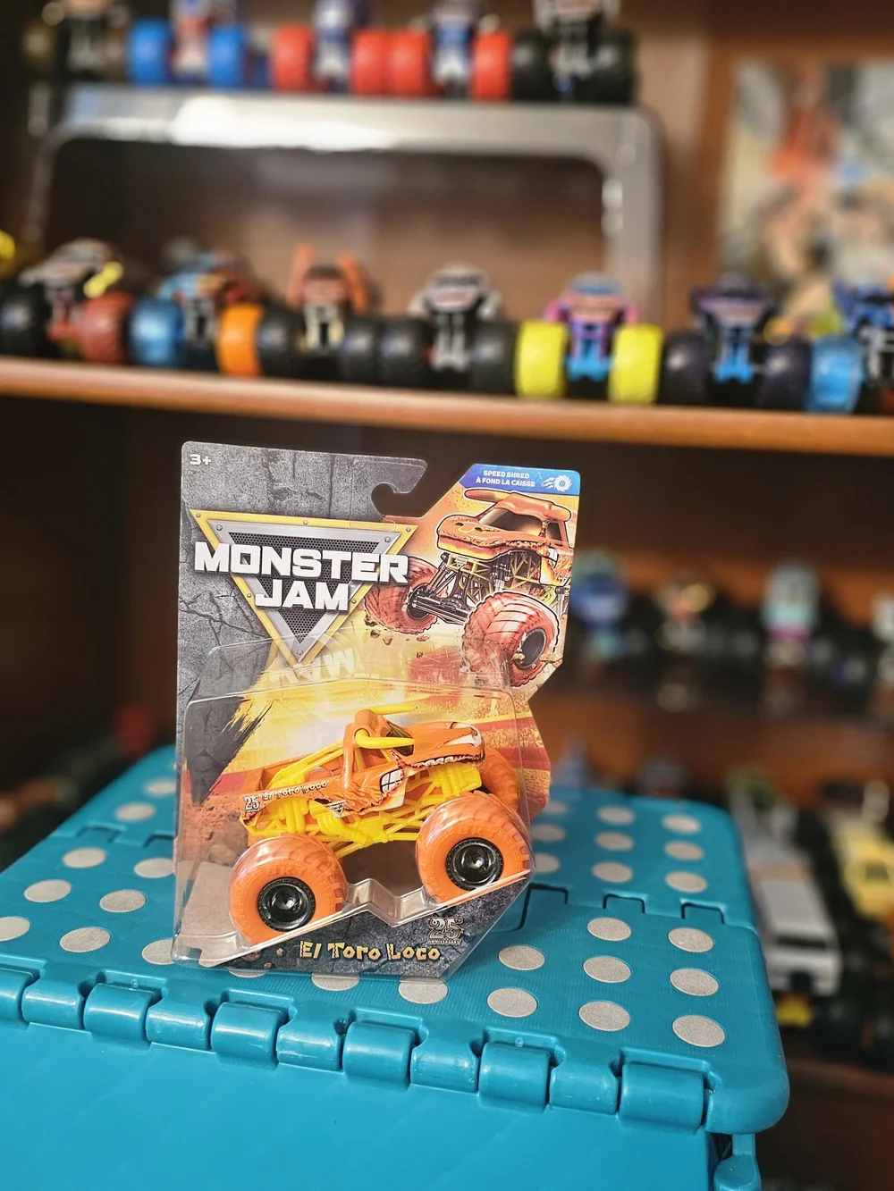Monster Jam El Toro Loco Speed Shred 25th Anniversary 1:64 Diecast Monster Truck